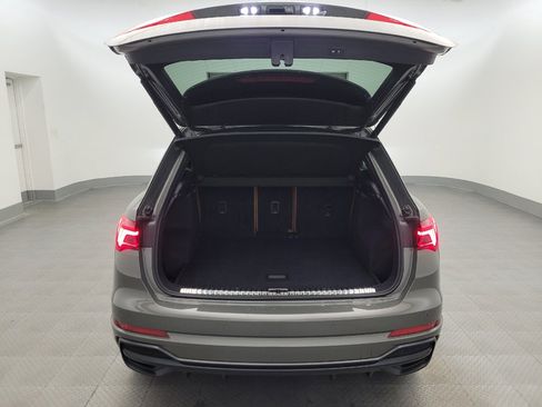 Used 2020 Audi Q3 2.0T Premium Plus w/ Premium Plus Package AWD/4WD image 29
