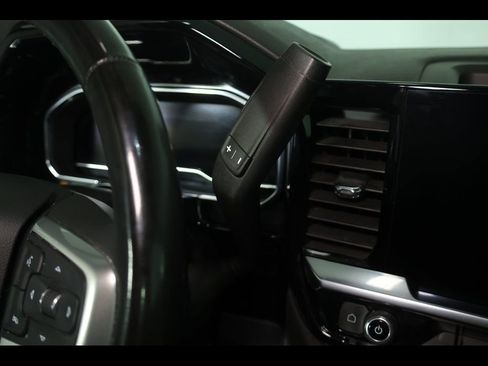 Used 2023 Chevrolet Silverado 1500 LT image 29