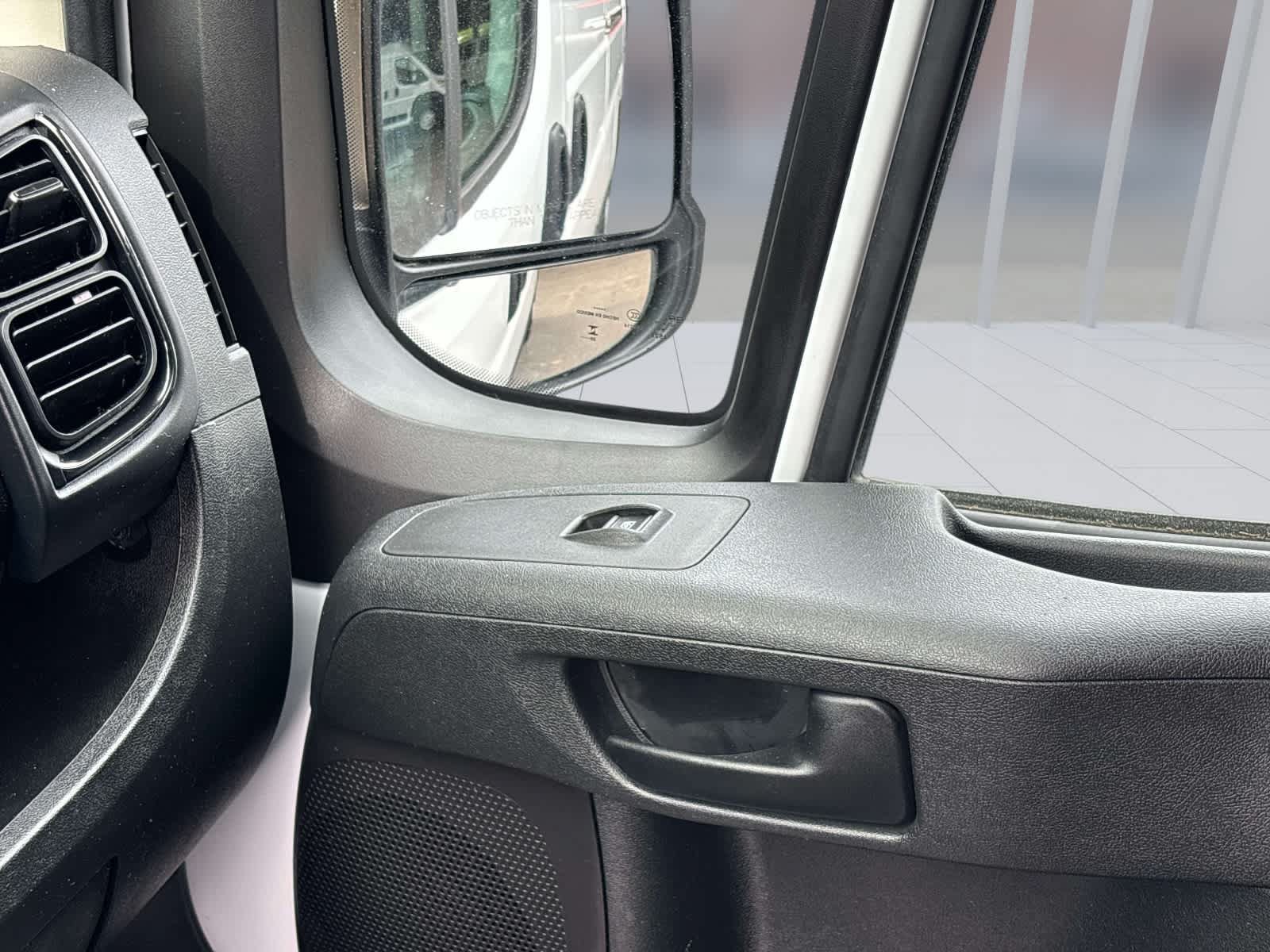 Used 2026 RAM ProMaster 2500 w/ Convenience Group FWD image 30