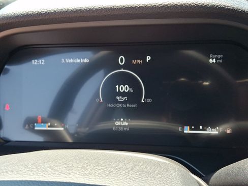 Certified 2025 Jeep Grand Cherokee Altitude AWD/4WD image 26