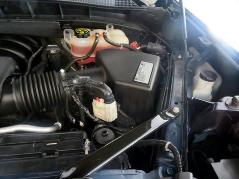 Used 2020 GMC Sierra 1500 SLE image 59