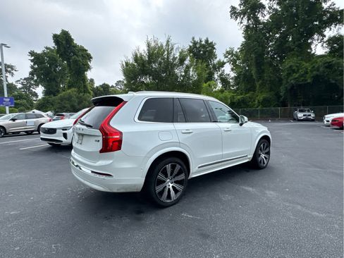 Certified 2025 Volvo XC90 B6 Ultra w/ Protection Package AWD/4WD image 18