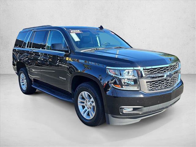Used 2019 Chevrolet Tahoe LT w/ Luxury Package AWD/4WD image 3
