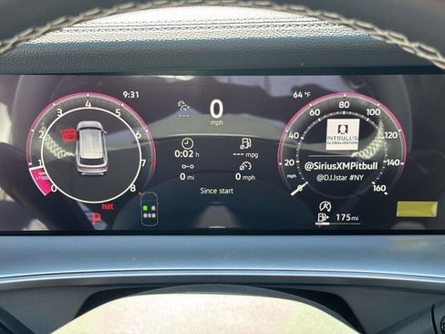 New 2026 Volkswagen Tiguan SE image 19