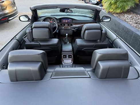 Used 2013 BMW 335i Convertible image 21
