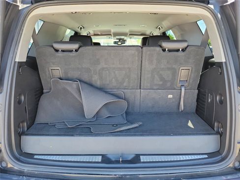 Used 2019 Chevrolet Tahoe LT AWD/4WD image 7