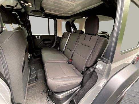 Used 2023 Jeep Wrangler Unlimited w/ Cold Weather Group AWD/4WD image 22