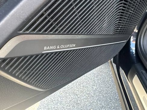 Used 2018 Audi Q5 Prestige w/ Prestige Package AWD/4WD image 24