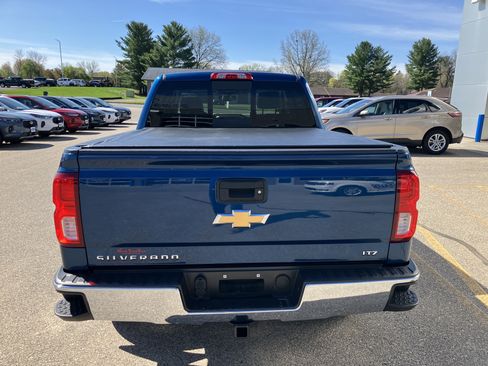 Used 2017 Chevrolet Silverado 1500 LTZ w/ Sport Package AWD/4WD image 7