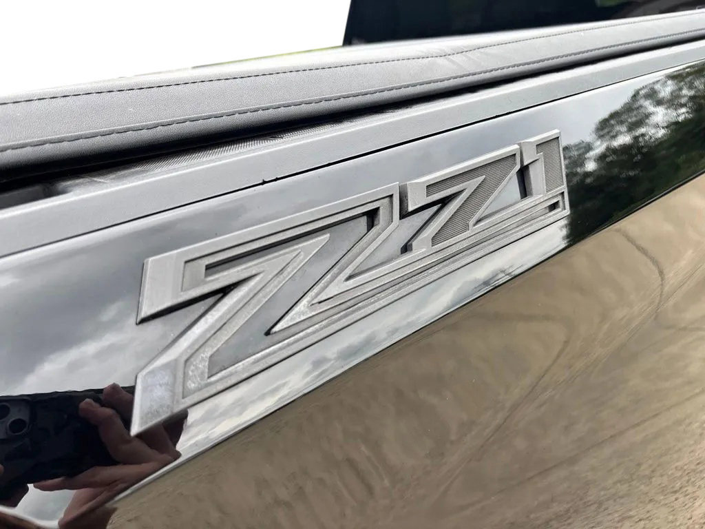 Used 2022 Chevrolet Silverado 1500 RST AWD/4WD image 10