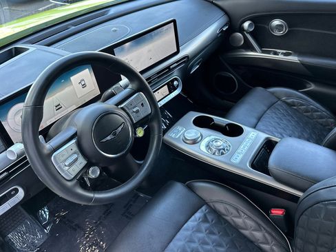 Used 2023 Genesis GV60 Performance image 11