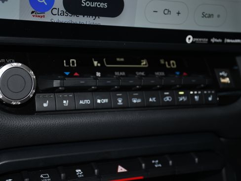 Used 2023 Toyota Sequoia TRD Pro AWD/4WD image 16