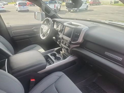 Used 2023 RAM 1500 Big Horn AWD/4WD image 6