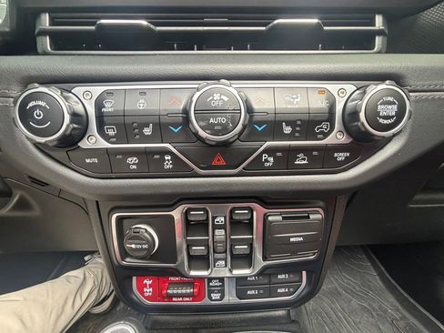 Used 2024 Jeep Wrangler Unlimited Rubicon 392 AWD/4WD image 14