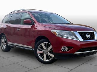 Used 2014 Nissan Pathfinder Platinum w/ Platinum Premium Package FWD video 2