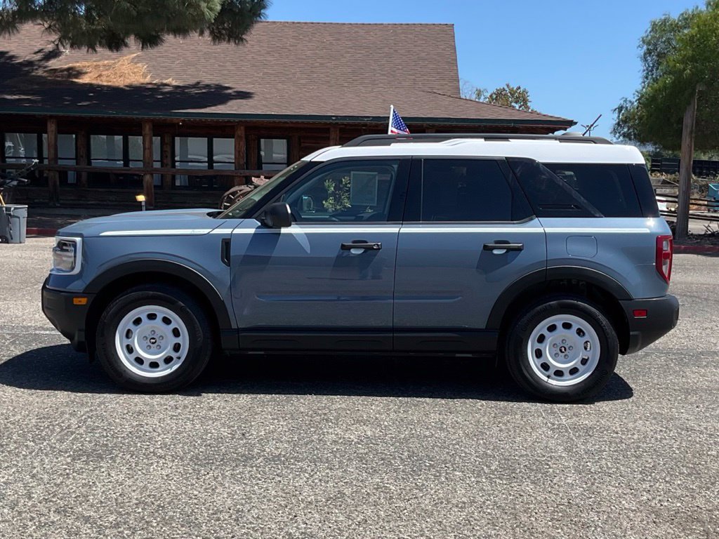 Used 2025 Ford Bronco Sport Heritage AWD/4WD image 3