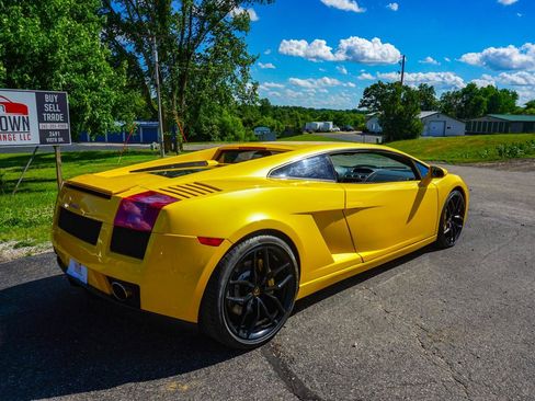 Used 2005 Lamborghini Gallardo AWD/4WD image 5