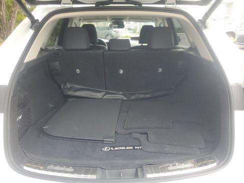 Used 2024 Lexus NX 250 FWD w/ Towing Package (2000 Lbs) image 8