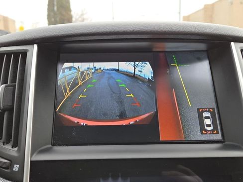 Used 2018 INFINITI Q60 Red Sport 400 w/ Pro Active Package image 9