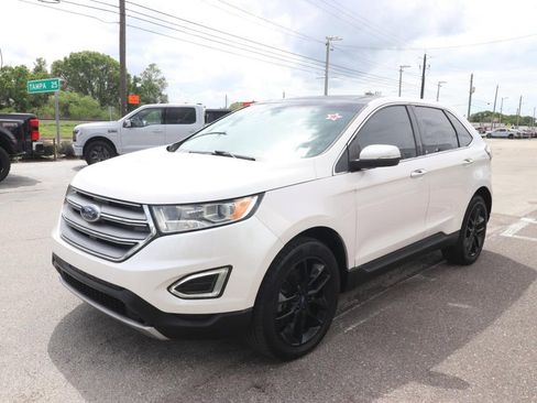 Used 2017 Ford Edge Titanium w/ Equipment Group 301A image 3