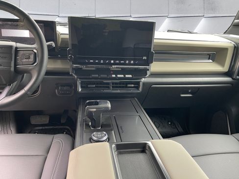 Used 2026 GMC Hummer EV SUV AWD/4WD image 28