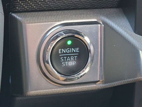 Used 2022 Ford F150 Raptor w/ Raptor 37 Performance Package AWD/4WD image 24