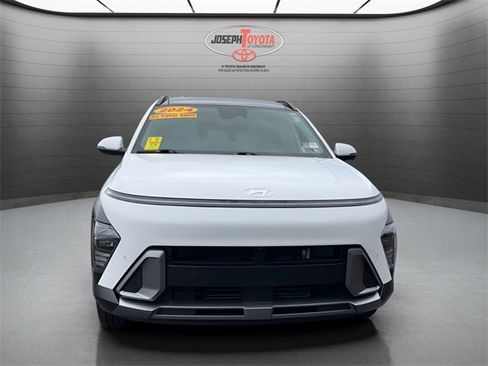Used 2024 Hyundai Kona Limited image 16
