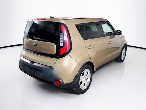 Used 2016 Kia Soul image 29