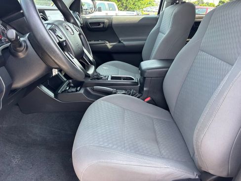 Used 2021 Toyota Tacoma SR w/ SR Convenience Package RWD image 14