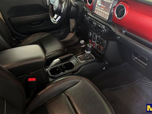 Used 2020 Jeep Gladiator Rubicon AWD/4WD image 19