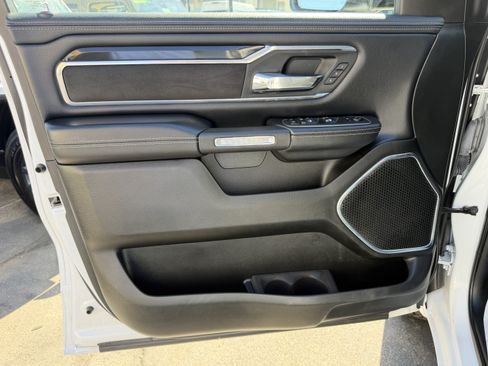 Used 2022 RAM 1500 Laramie w/ Sport Appearance Package AWD/4WD image 19
