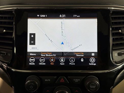 Used 2020 Jeep Grand Cherokee Laredo w/ 18" Wheel & 8.4" Radio Group RWD image 3