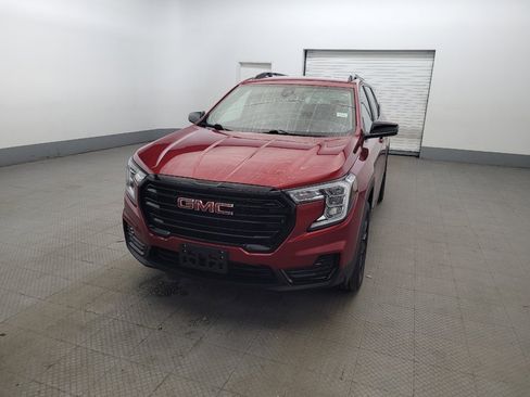 Used 2023 GMC Terrain SLE w/ Driver Convenience Package AWD/4WD image 15