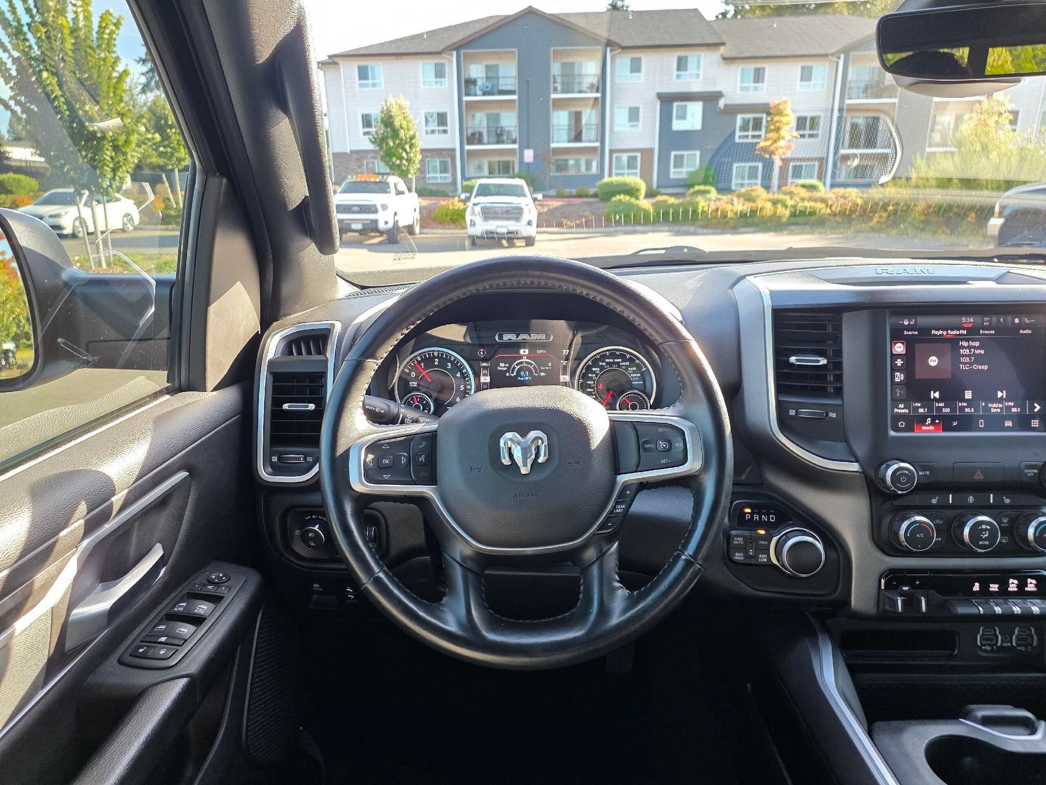 Used 2022 RAM 1500 Big Horn AWD/4WD image 13
