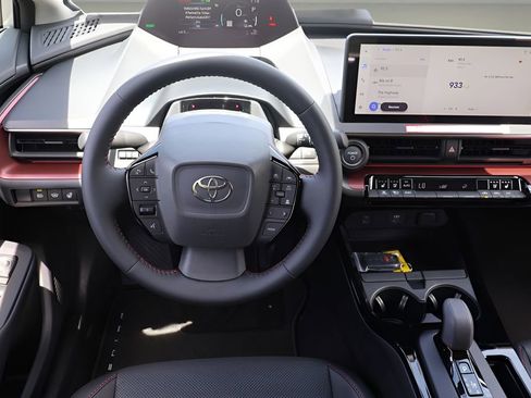 New 2026 Toyota Prius Plug-In Hybrid FWD image 14