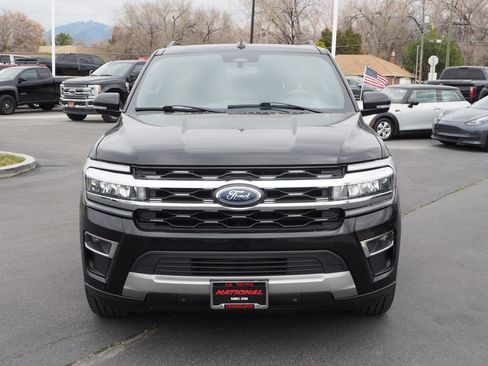 Used 2024 Ford Expedition Limited image 2
