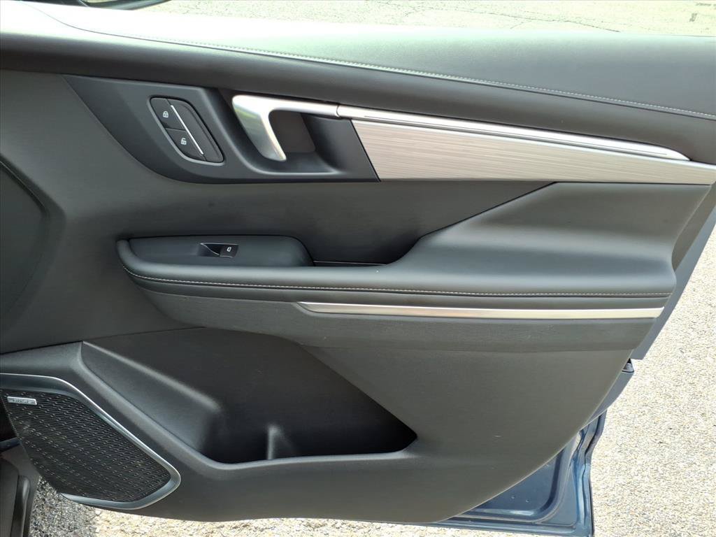 Used 2026 Buick Enclave Preferred FWD image 14