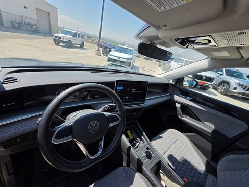 Certified 2026 Volkswagen Tiguan S FWD image 7