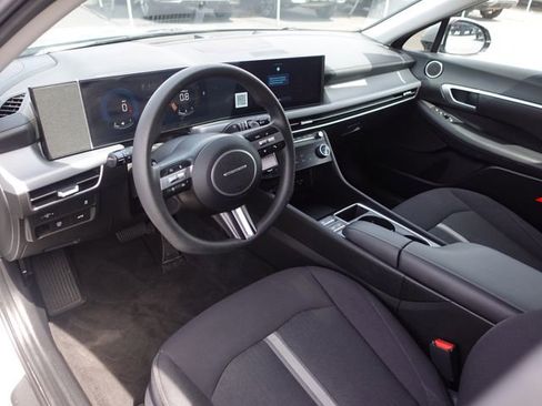 Used 2024 Hyundai Sonata SEL FWD image 11