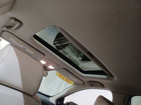 Used 2018 Honda CR-V EX-L image 16