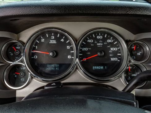 Used 2008 Chevrolet Silverado 2500 LT w/ Suspension Package, Off-Road image 17