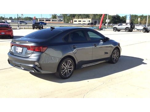 Used 2024 Kia Forte GT-Line image 8