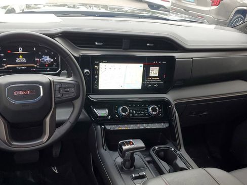 Certified 2025 GMC Sierra 1500 AT4X image 20