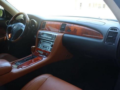 Used 2002 Lexus SC 430 Convertible RWD image 16