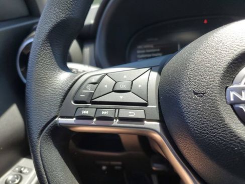 Used 2023 Nissan Kicks SV FWD image 22