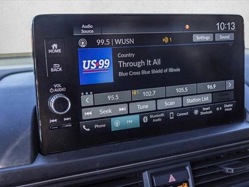 Used 2024 Honda Pilot TrailSport image 18