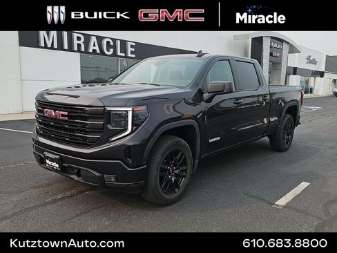 Used 2023 GMC Sierra 1500 Elevation AWD/4WD image 1