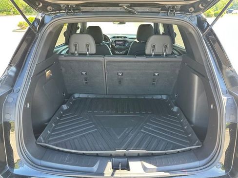 Used 2022 Chevrolet TrailBlazer RS w/ Convenience Package FWD image 29