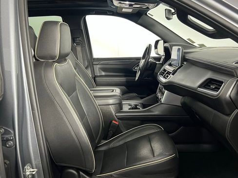 Used 2021 GMC Yukon SLT w/ SLT Luxury Plus Package image 36