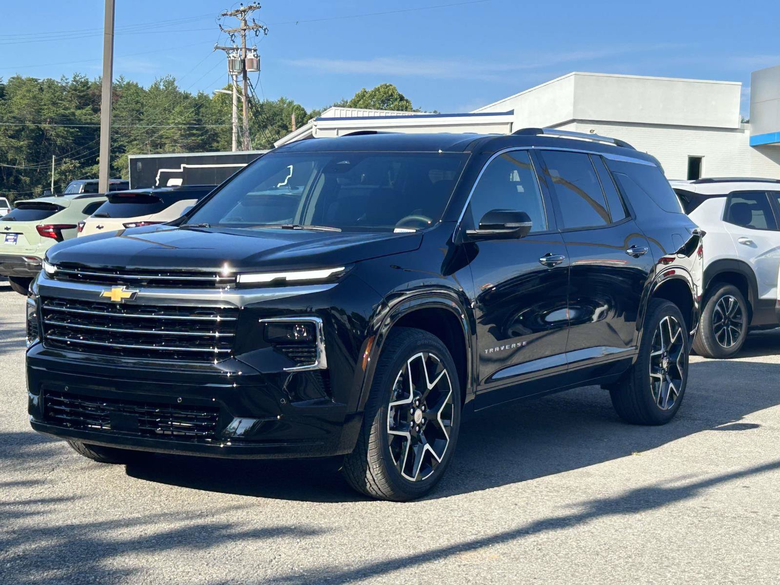 New 2026 Chevrolet Traverse High Country AWD/4WD image 3
